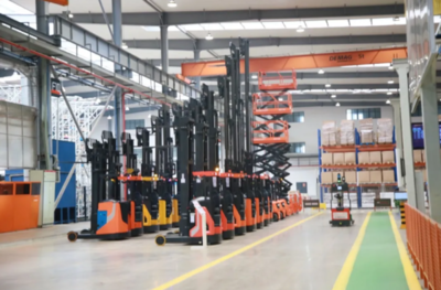 震坤行工業(yè)超市走進諾力智能工廠 直擊現(xiàn)場新品 賦能智慧倉儲服務(wù)新生態(tài)